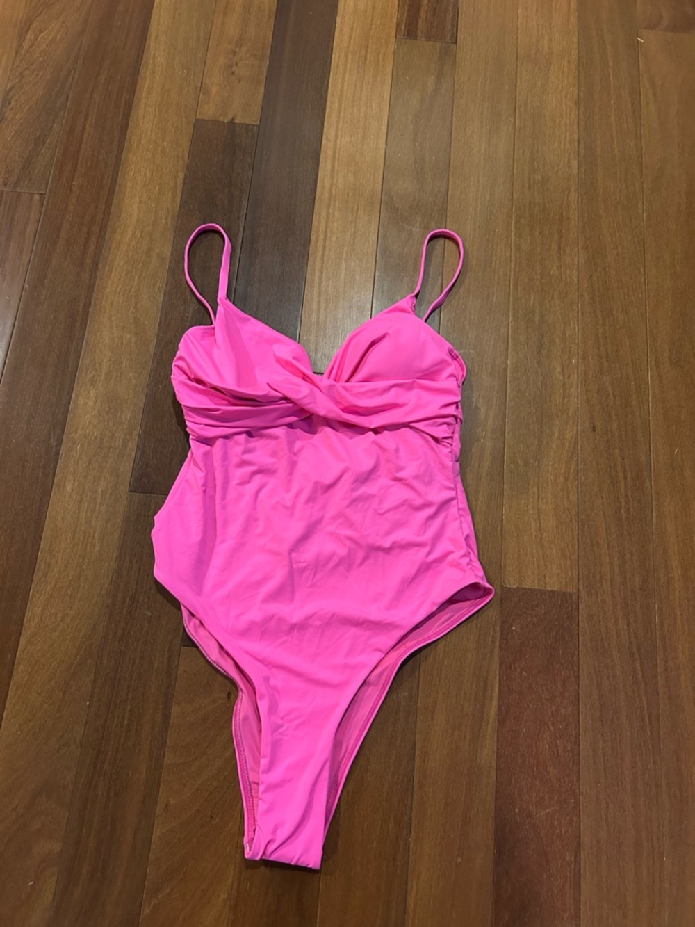 Women’s Hot Pink One-Piece Swimsuit size M NWOT